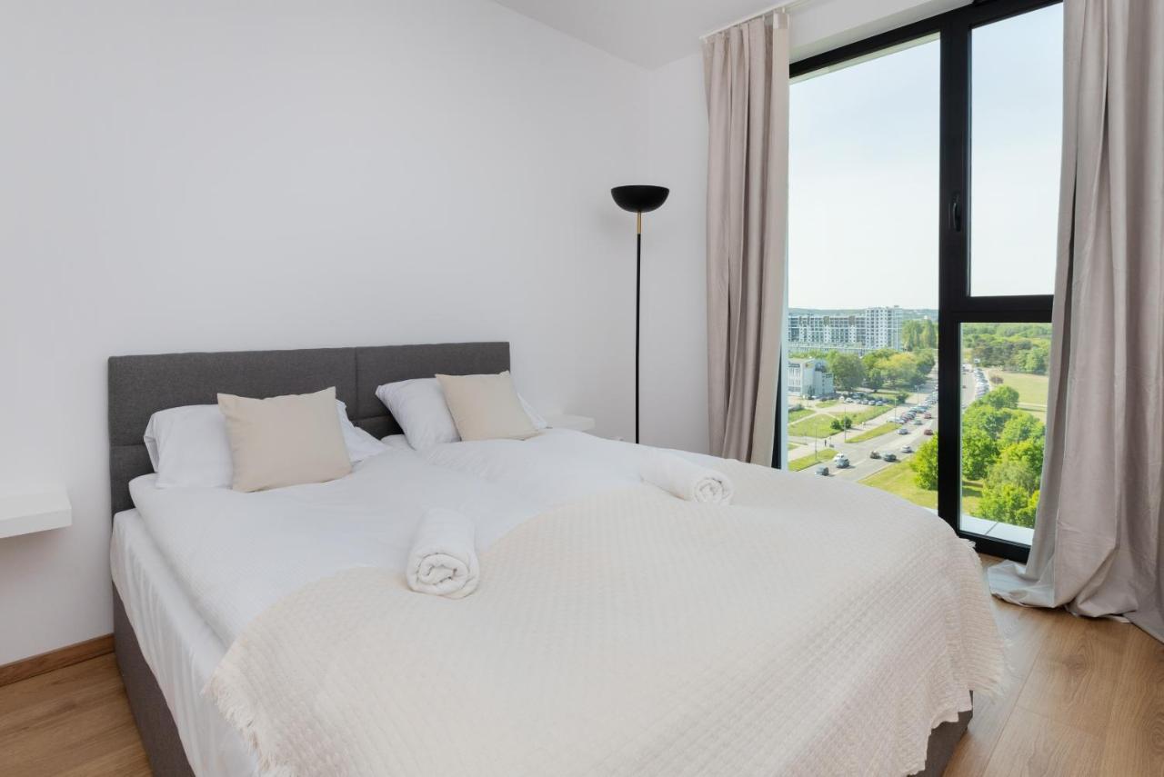 Tarasy Baltyku Apartments & Parking & Balcony By Noclegi Renters Гданьск Экстерьер фото