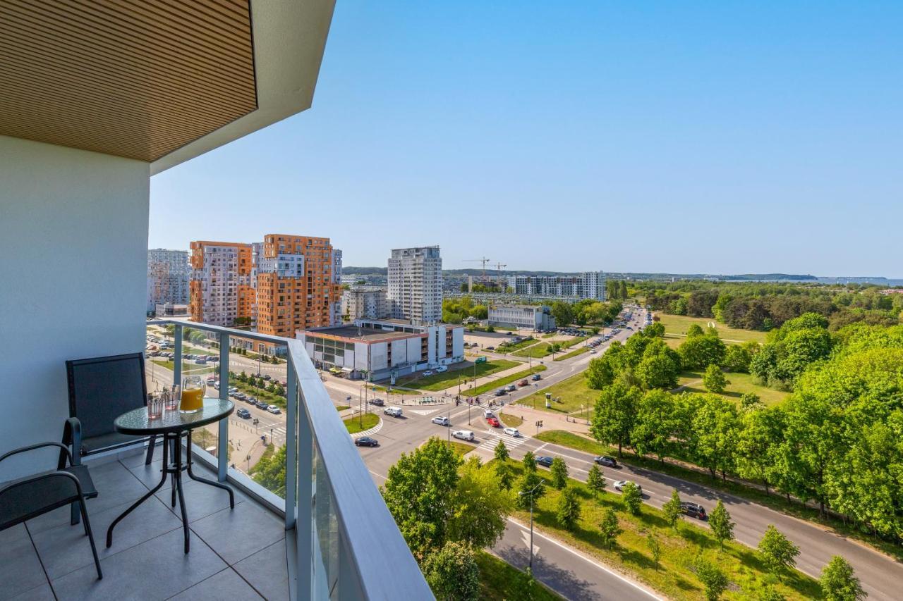 Tarasy Baltyku Apartments & Parking & Balcony By Noclegi Renters Гданьск Экстерьер фото